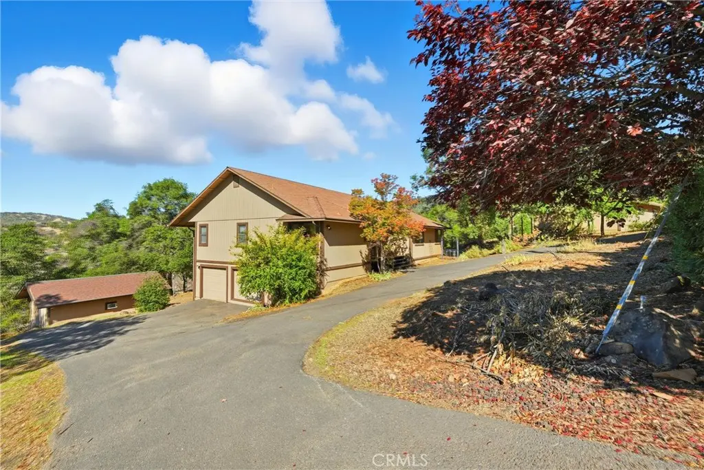16261 Conestoga Road, Hidden Valley Lake, CA — listing photo 1
