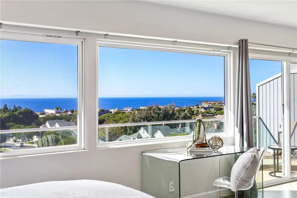 Single Family Residence for rent at 33885 Manta Court, Dana Point, CA featuring 3 beds and 3 baths