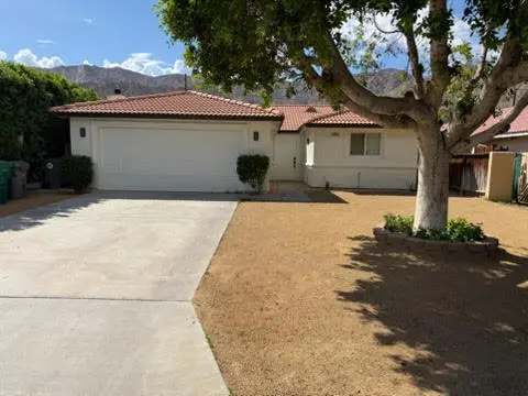 Residential Lease for rent at 51345 Avenida Velasco, La Quinta, Riverside County, CA featuring 3 beds and 2 baths