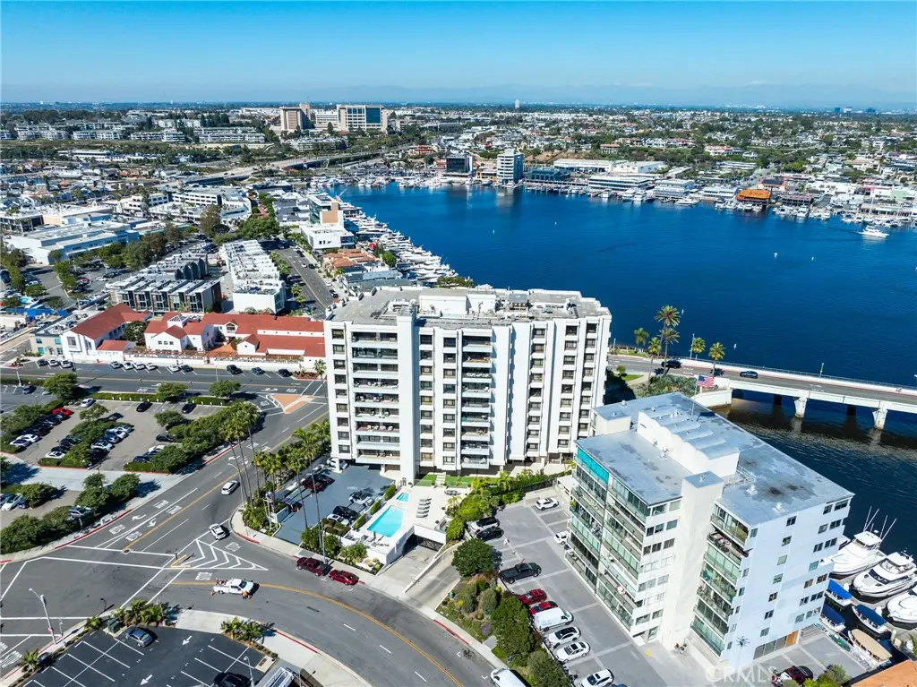 Condominium for rent at 601 Lido Park, Newport Beach, CA featuring 2 beds and 3 baths