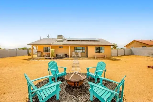 58186 Canterbury, Yucca Valley, CA — listing photo 1