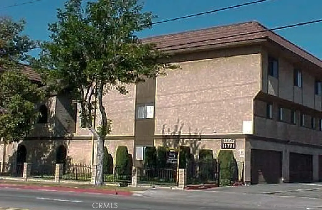 13721 Los Angeles, Baldwin Park, CA — listing photo 1