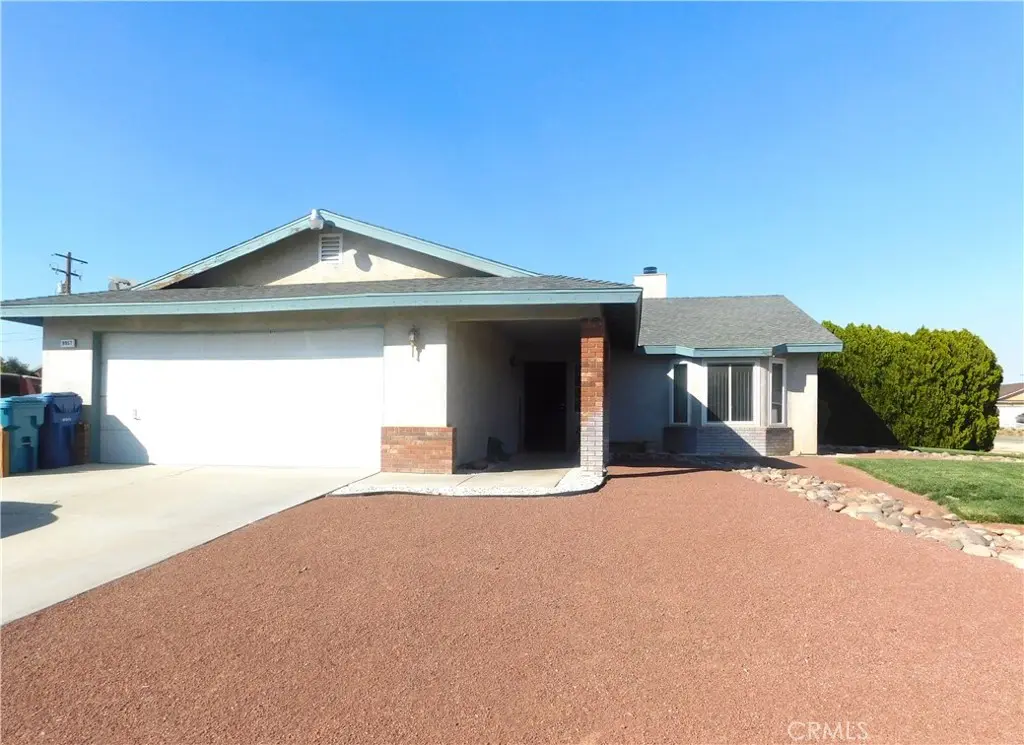 Single Family Residence for sale at 9957 Susan, California City, CA featuring 3 beds and 2 baths