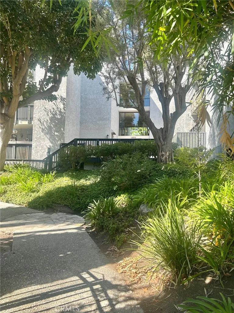 3605 W Hidden Lane 309, Rolling Hills Estates, CA — listing photo 1