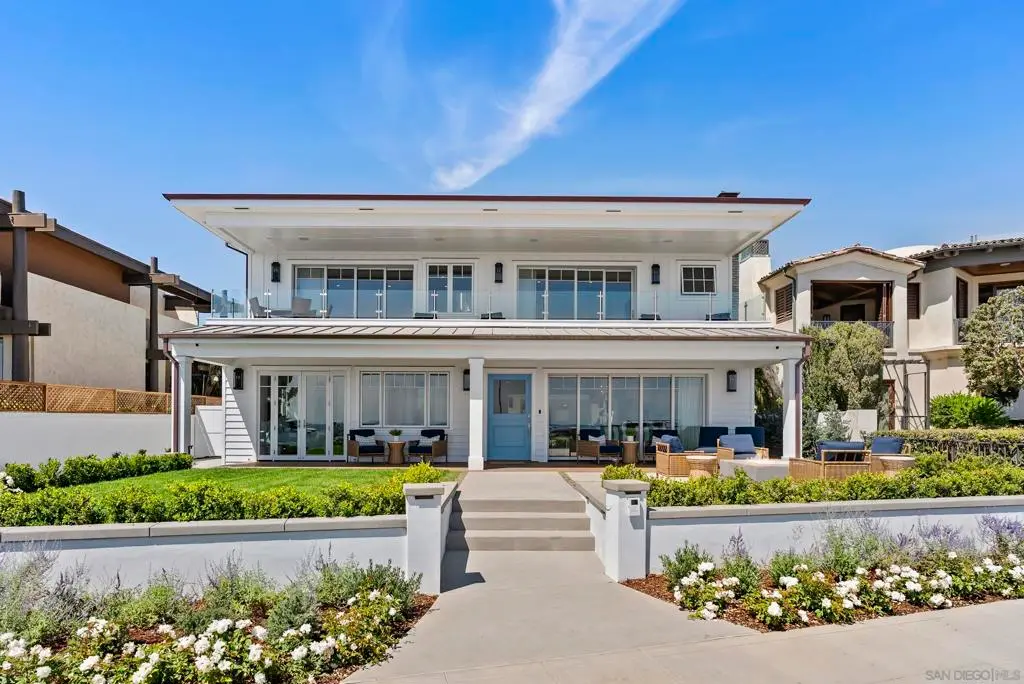 Single Family Residence for rent at 1059 Ocean Blvd, Coronado, CA featuring 6 beds and 6 baths