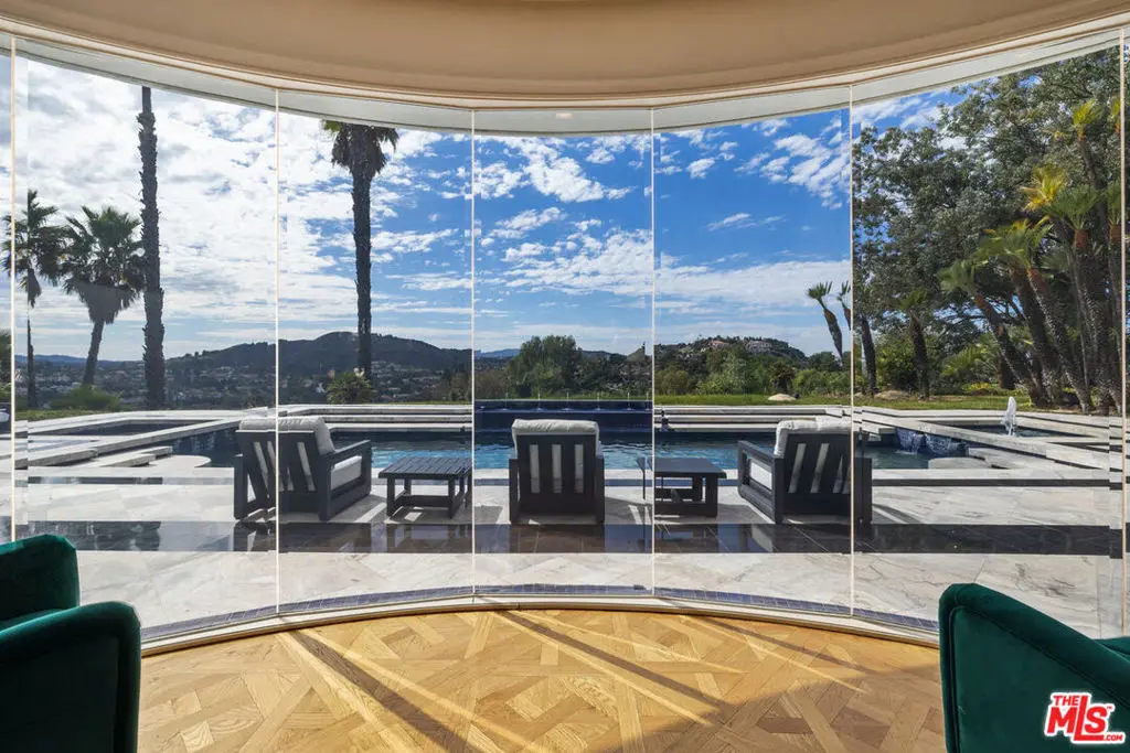 Single Family Residence for sale at 24366 La Masina Court, Calabasas, CA featuring 5 beds and 8 baths