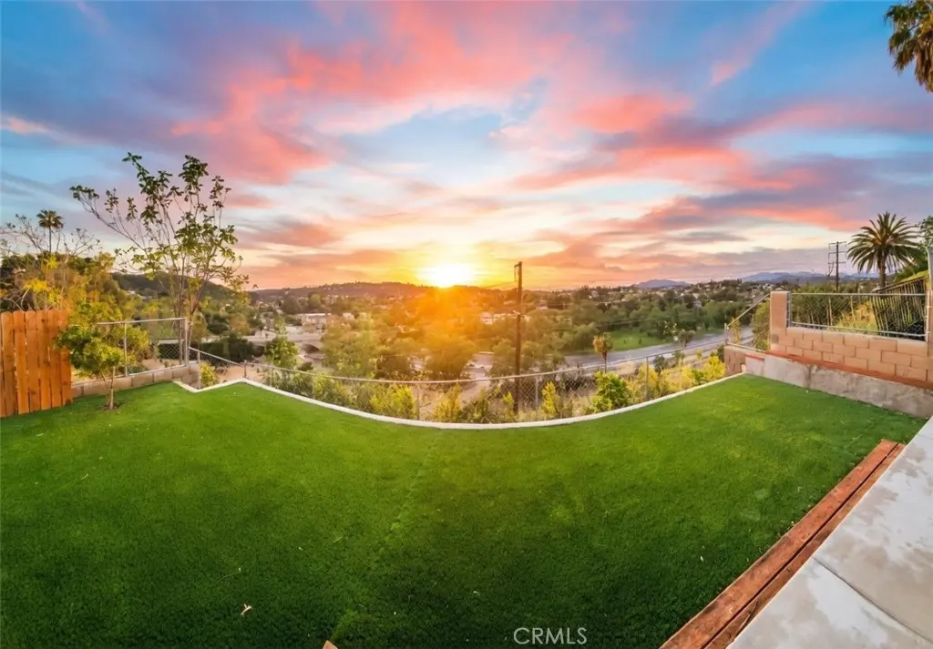 Quadruplex for sale at 6141 Toltec, Los Angeles, CA