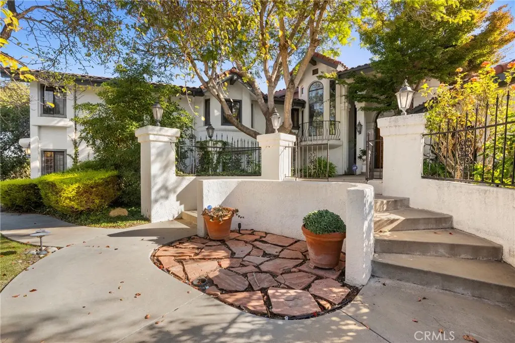 5750 Robin, Santa Maria, CA — listing photo 1