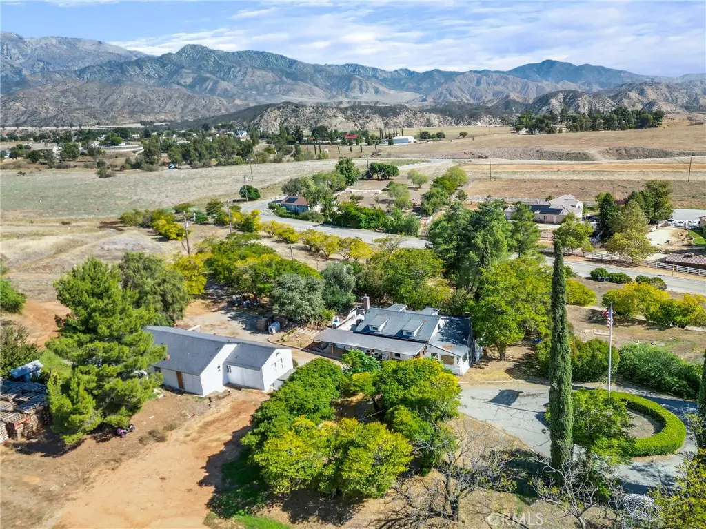 Single Family Residence for sale at 11055 Sunset, Banning, CA featuring 6 beds and 4 baths