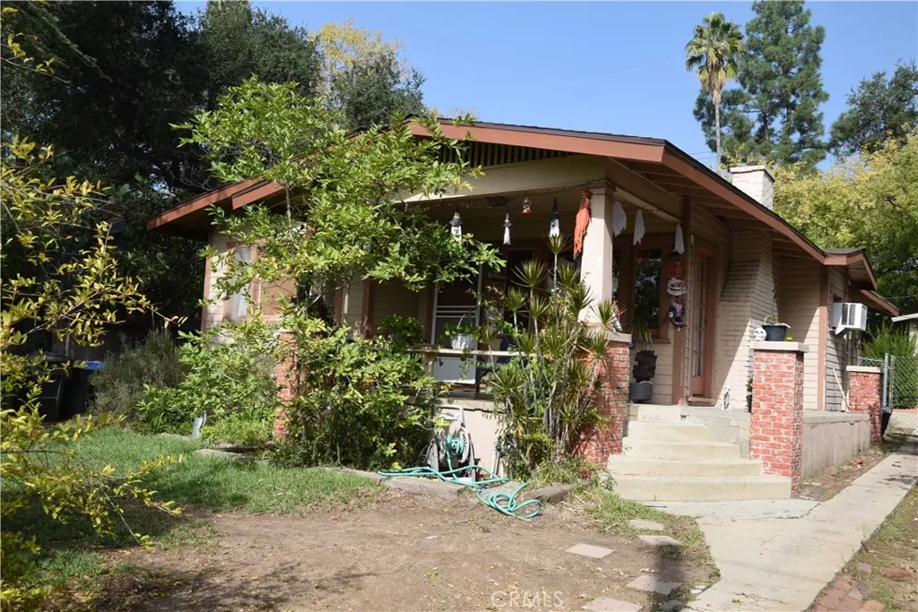 1247 E Topeka, Pasadena, CA — listing photo 1