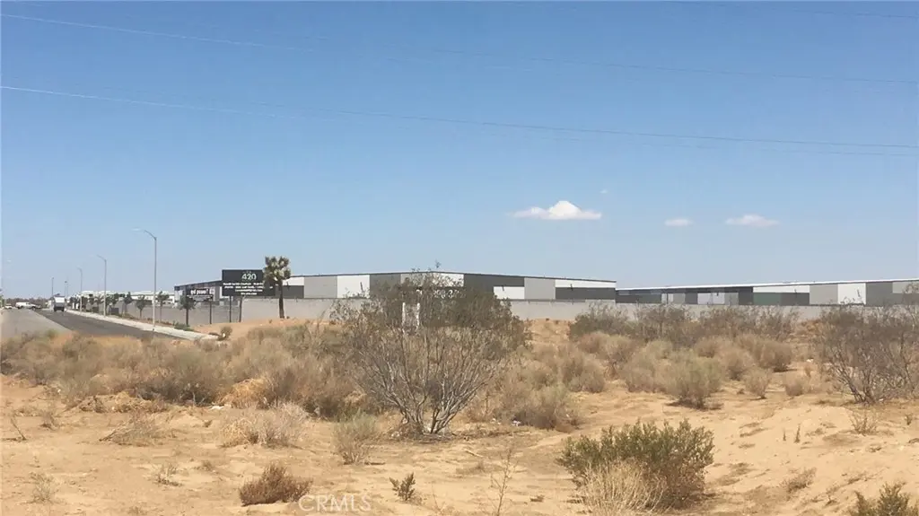 0 Raccoon Avenue, Adelanto, CA — listing photo 1