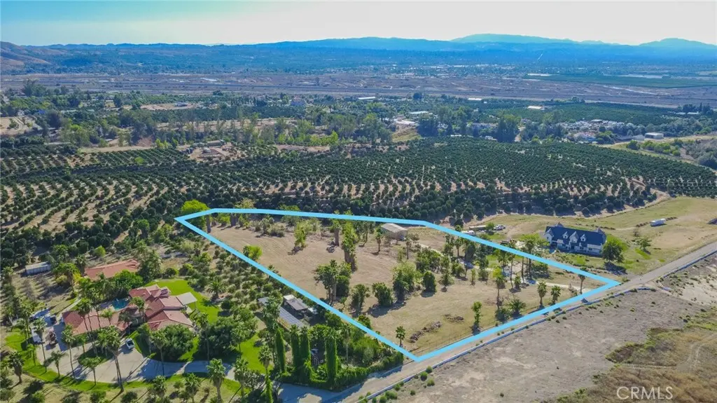 32265 Sapphire, Mentone, CA — listing photo 1