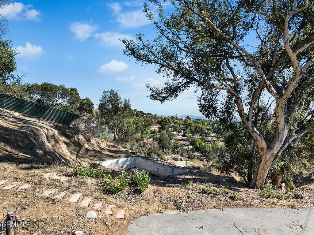 242 Taos Rd, Altadena, CA — listing photo 1