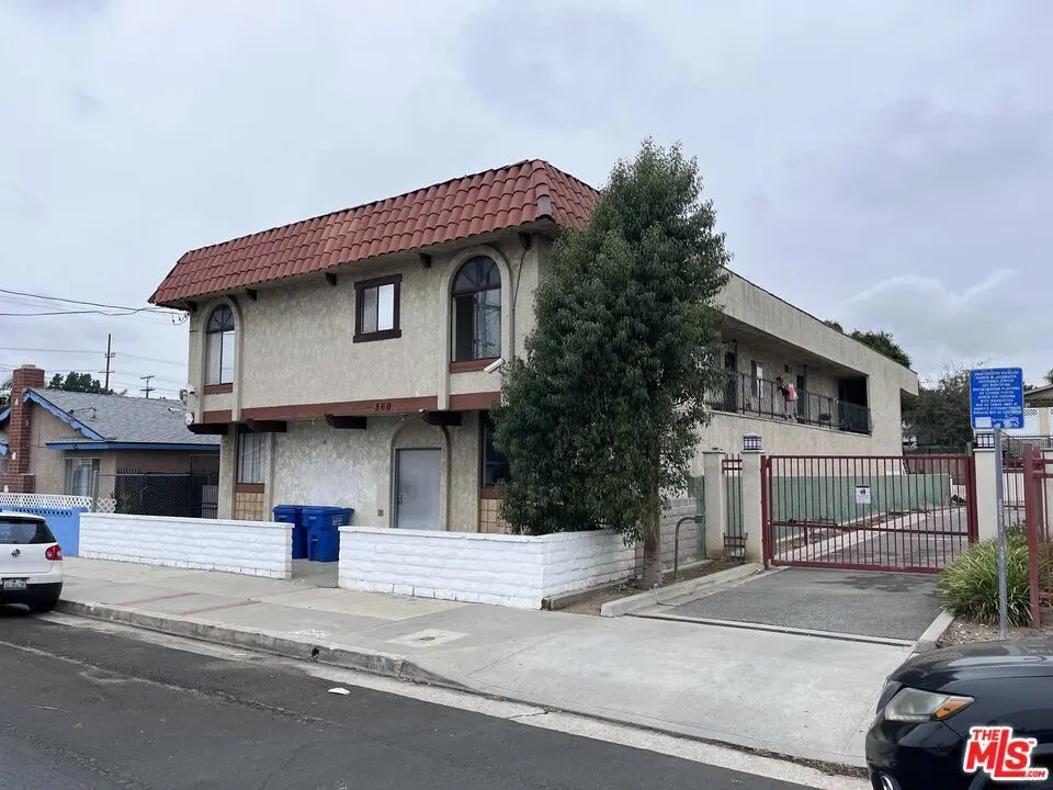 560 W 4th Street, San Pedro, CA — listing photo 1