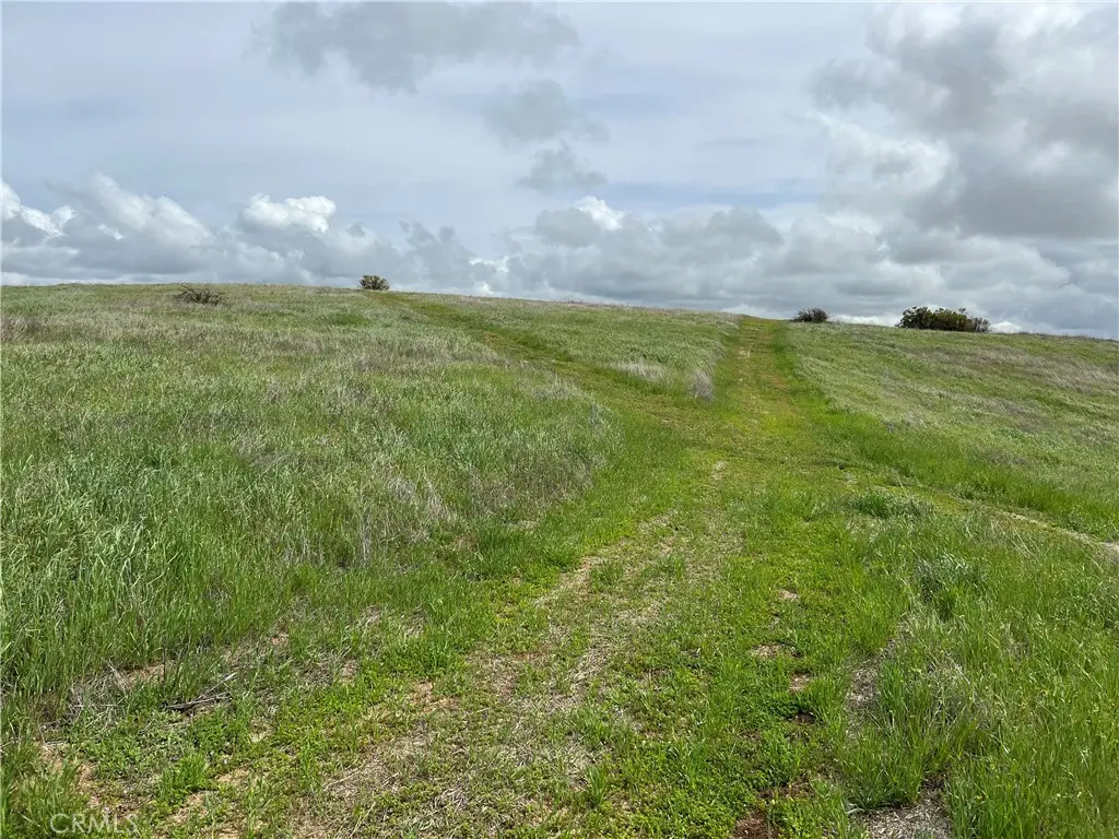 5160 Needs Road Name, Paso Robles, CA — listing photo 1