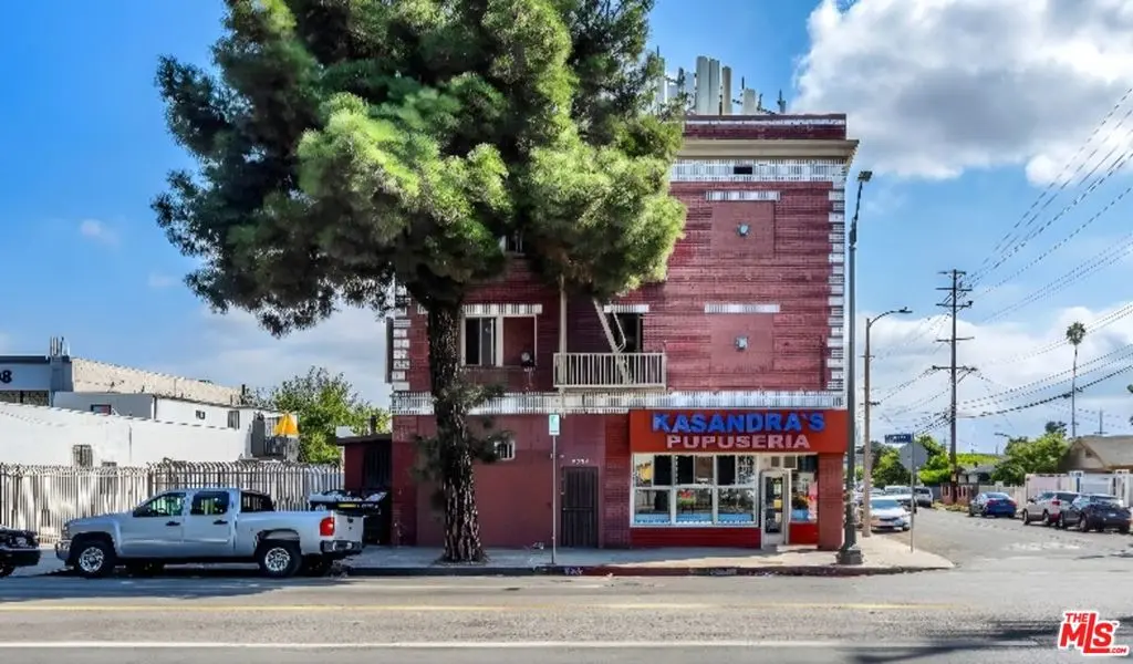 Residential Income for sale at 5734 S Broadway, Los Angeles, CA featuring 3 beds and 13 baths