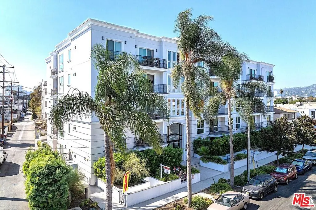 Residential Lease for rent at 1249 S Holt Avenue 202, Los Angeles, Los Angeles County, CA featuring 3 beds and 2 baths