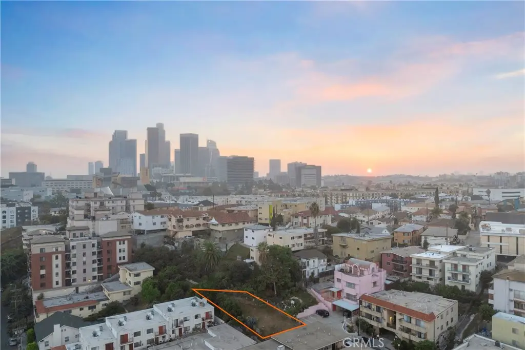 746 Cleveland Street, Los Angeles, CA — listing photo 1