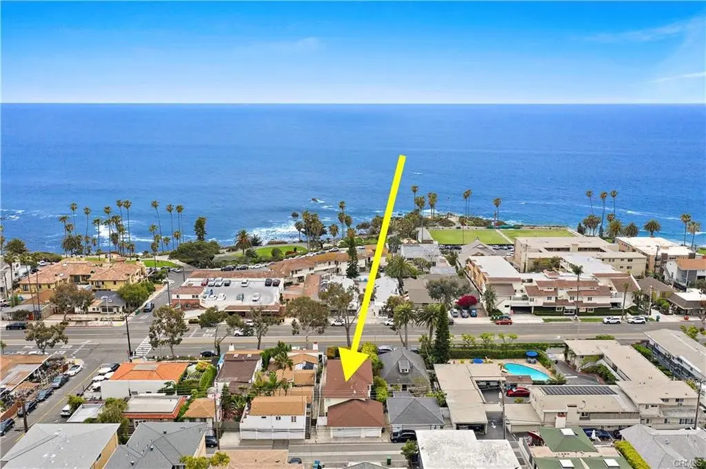 Apartment for rent at 432 N Coast B, Laguna Beach, CA and 1 bath