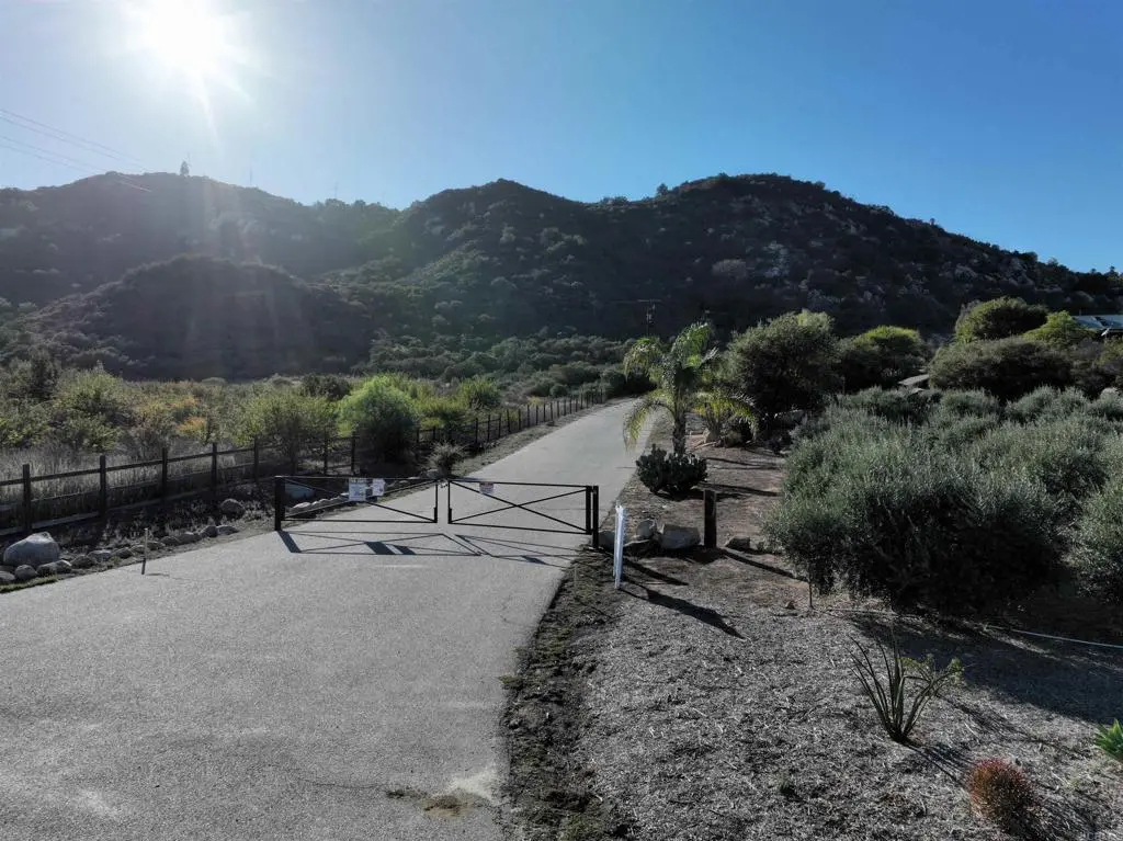 Rainbow Peaks Trail, Fallbrook, CA — listing photo 1
