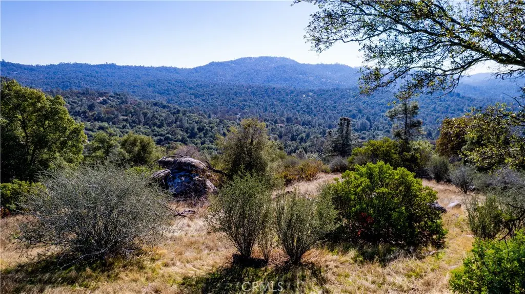 4658 Little Bear, Mariposa, CA — listing photo 1
