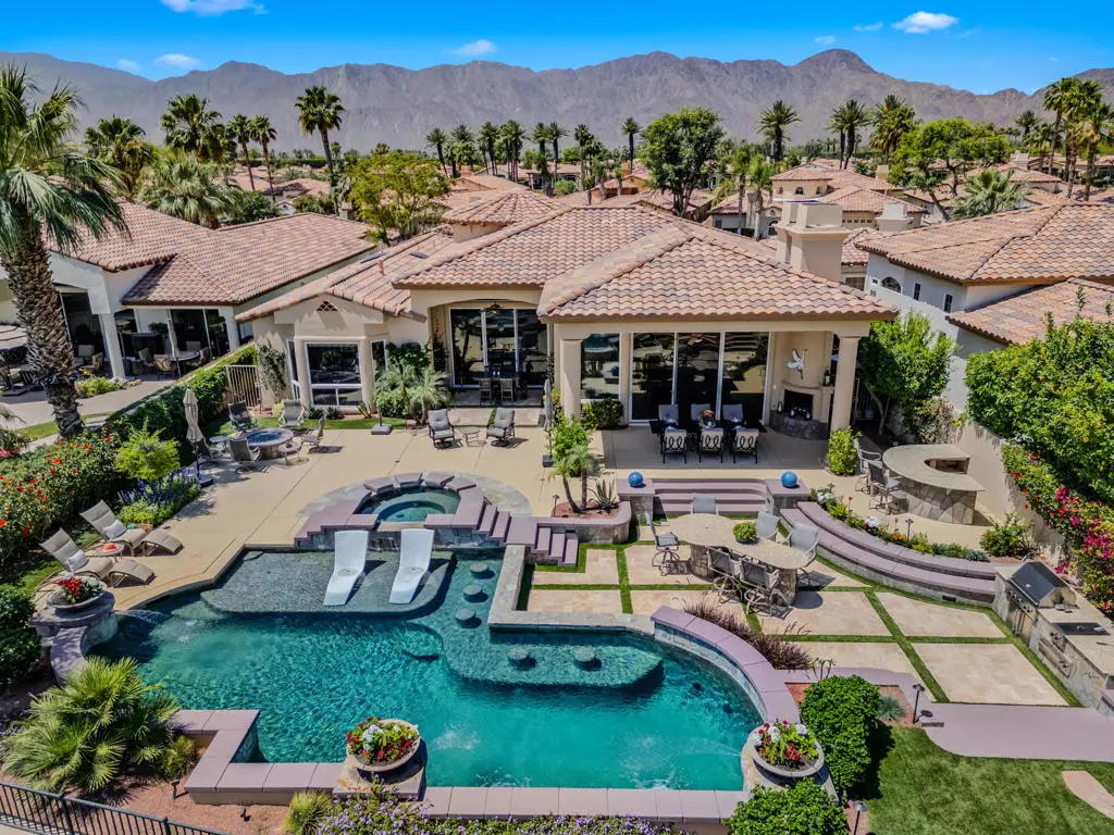 Residential Lease for rent at 49568 Via Conquistador, La Quinta, Riverside County, CA featuring 4 beds and 6 baths