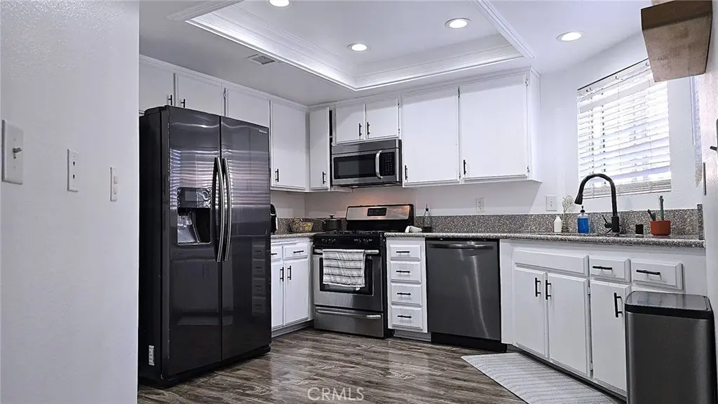 1921 Glenoaks Boulevard 196, San Fernando, CA — listing photo 1