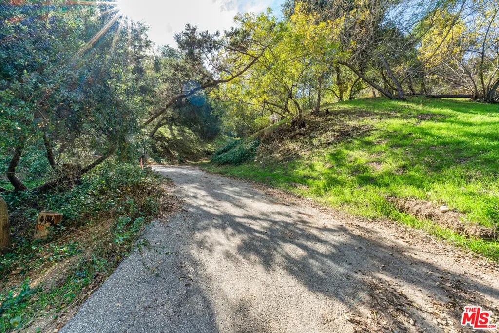 1 Comida Way, Topanga, CA — listing photo 1
