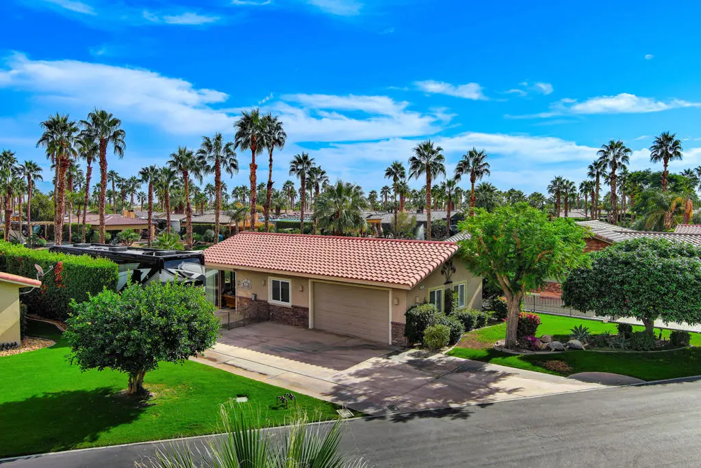 Mobile Home for sale at 48170 Hjorth Street 55, Indio, CA and 1 bath