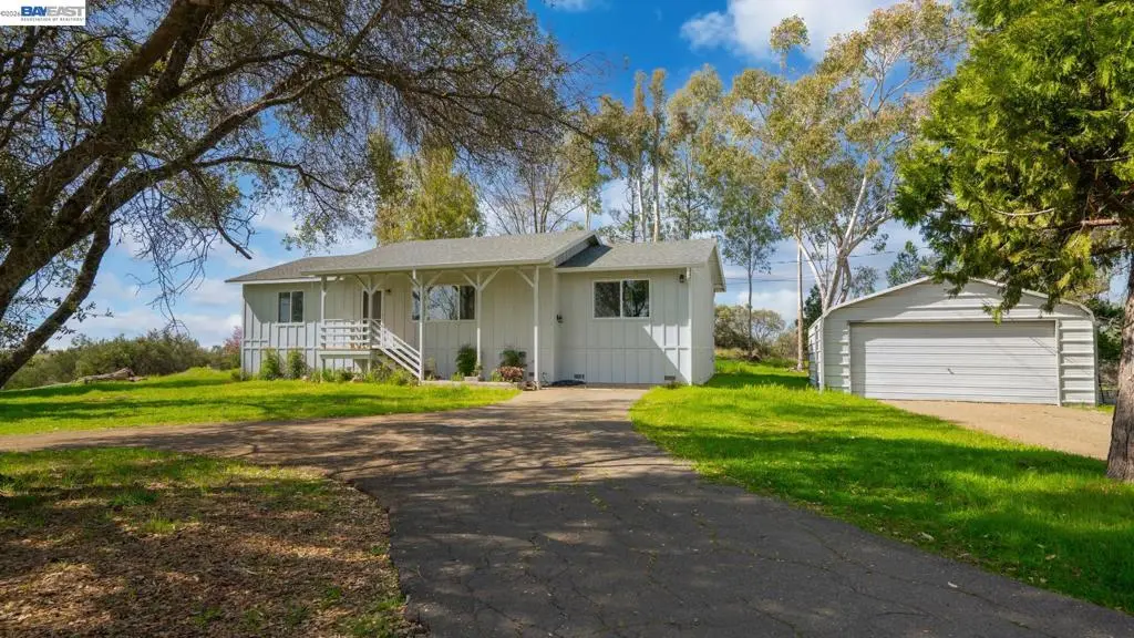 3710 Lakeview Dr, Shingle Springs, CA — listing photo 1
