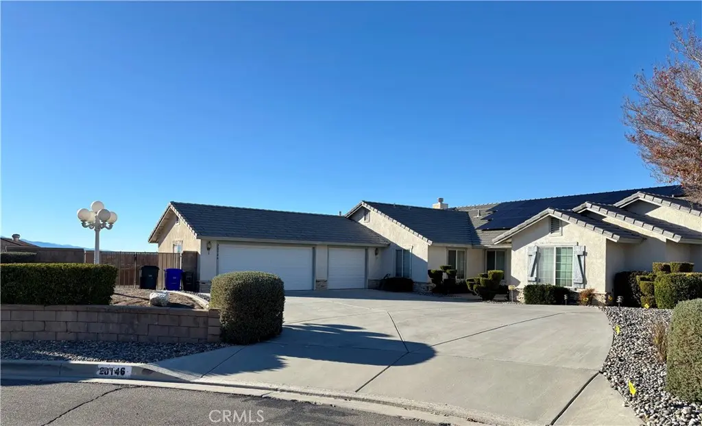 20146 Majestic, Apple Valley, CA — listing photo 1