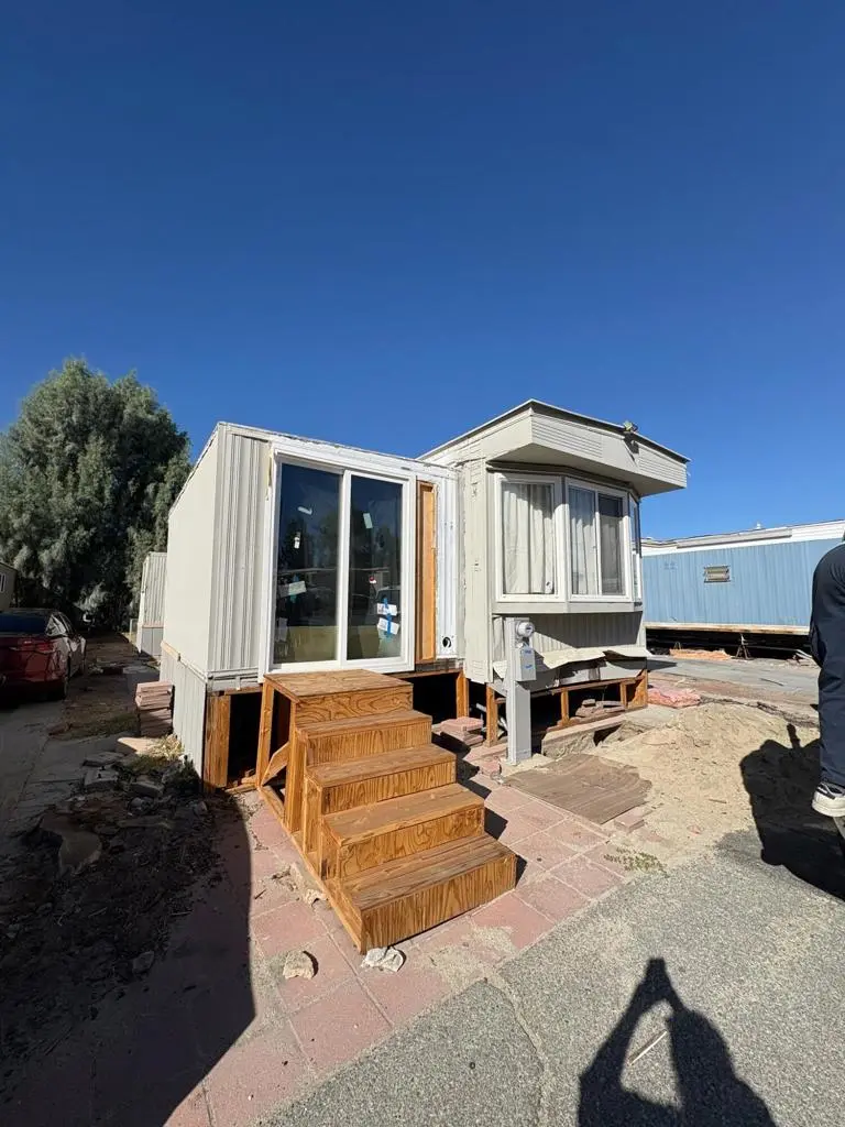 Manufactured In Park for sale at 66455 Dillion Road 43, Desert Hot Springs, CA featuring 1 bed and 1 bath