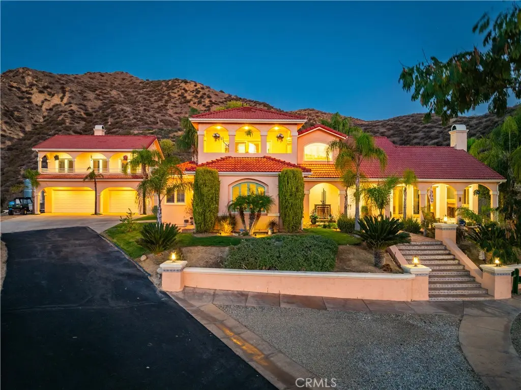 30040 San Francisquito Canyon, Saugus, CA — listing photo 1