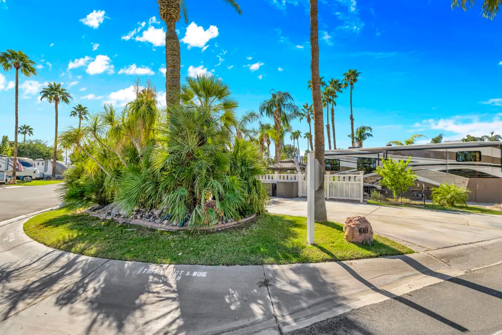 69411 Ramon Rd #1011, Cathedral City, CA — listing photo 1