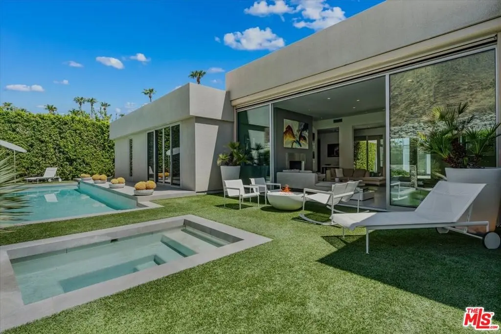 Residential Lease for rent at 1175 Los Robles Drive, Palm Springs, Riverside County, CA featuring 3 beds and 4 baths