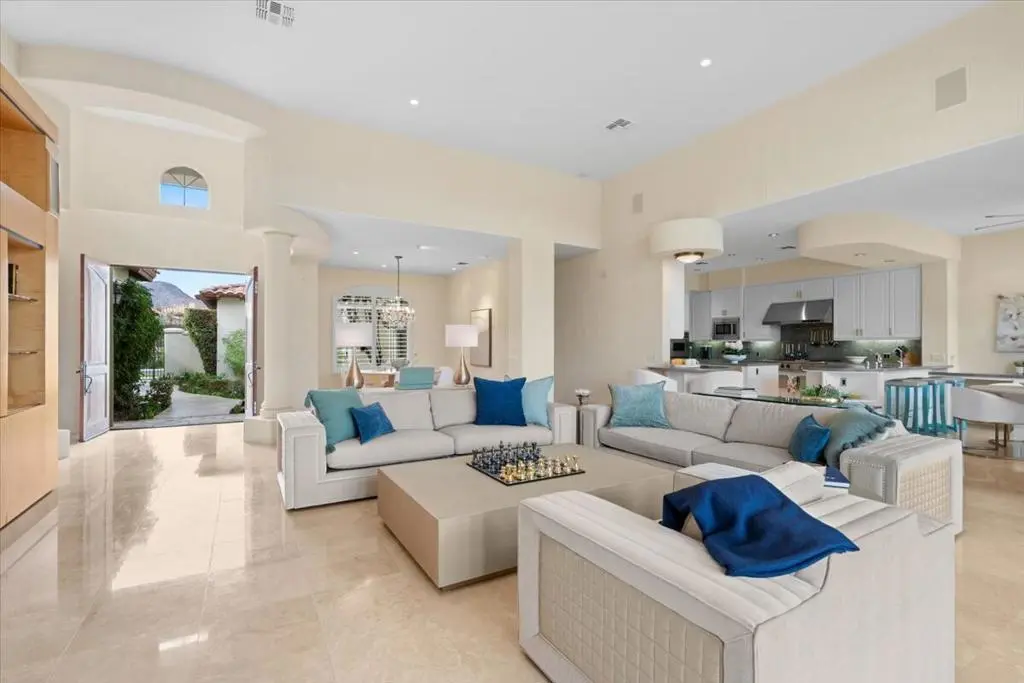 Residential Lease for rent at 49584 Montana Way, La Quinta, Riverside County, CA featuring 4 beds and 5 baths