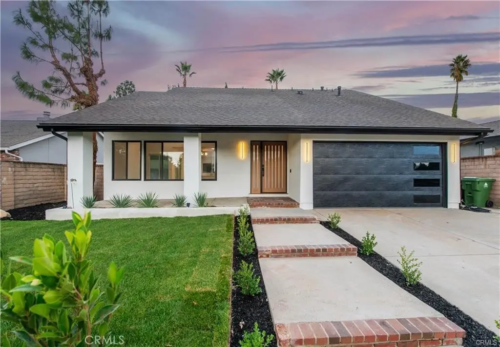 18611 Lassen, Northridge, CA — listing photo 1