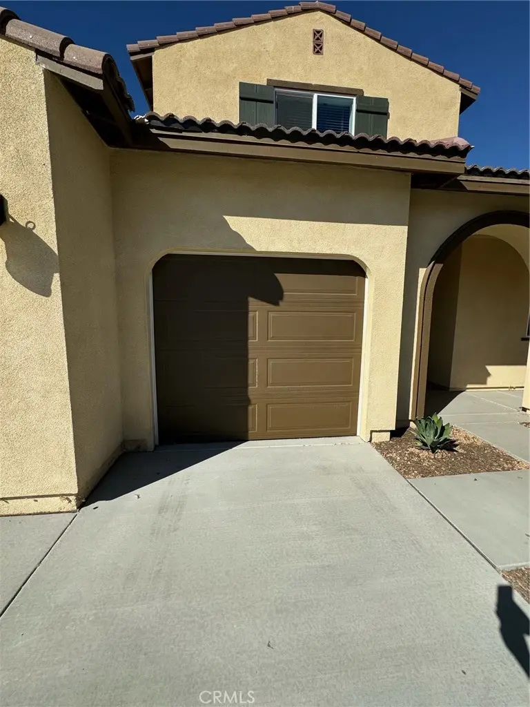 Residential Lease for rent at 25685 Branson Lane, Homeland, Riverside County, CA featuring 1 bed and 1 bath