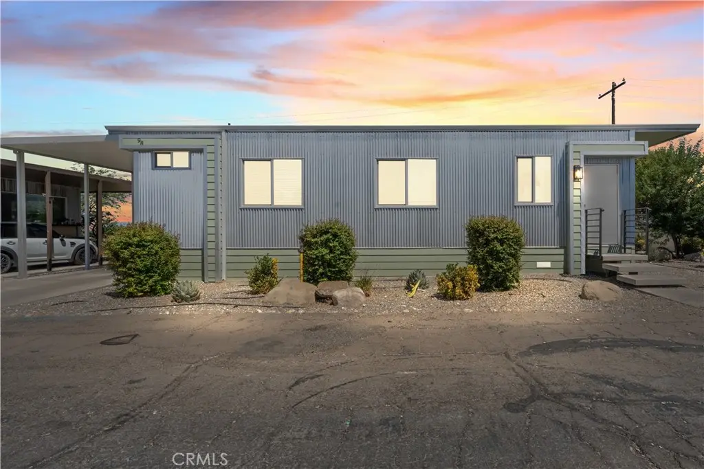 Manufactured In Park for sale at 1134 Villa Calimesa 98, Calimesa, CA featuring 3 beds and 2 baths