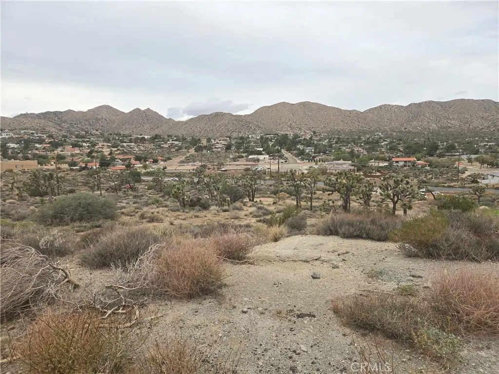 1234 Onaga Trail, Yucca Valley, CA — listing photo 1