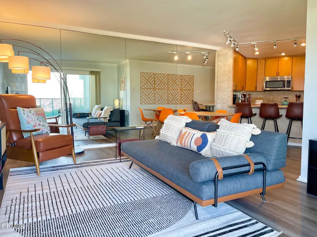 3101 Peninsula Road 108, Oxnard, CA — listing photo 1