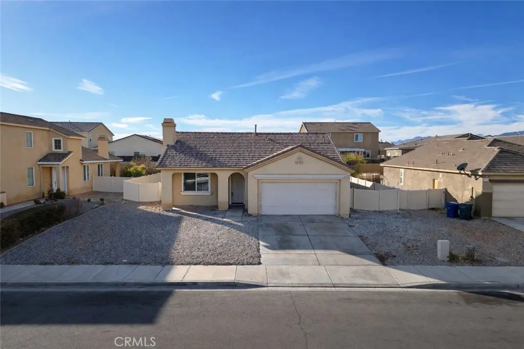 11807 Desert Glen, Adelanto, CA — listing photo 1