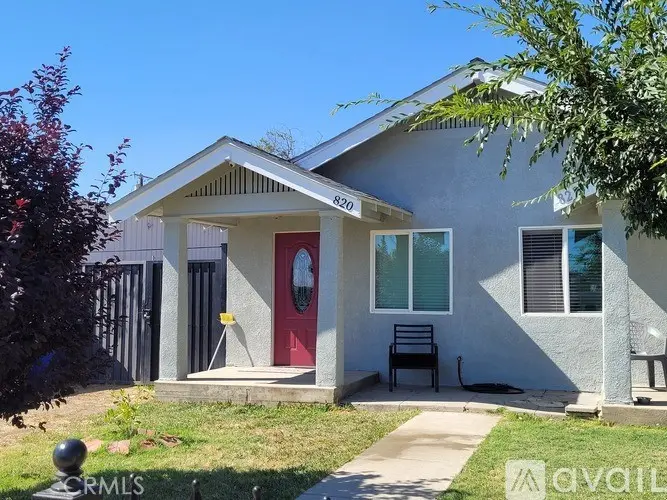 Duplex for rent at 820 Jackson, Bakersfield, CA featuring 1 bed and 1 bath