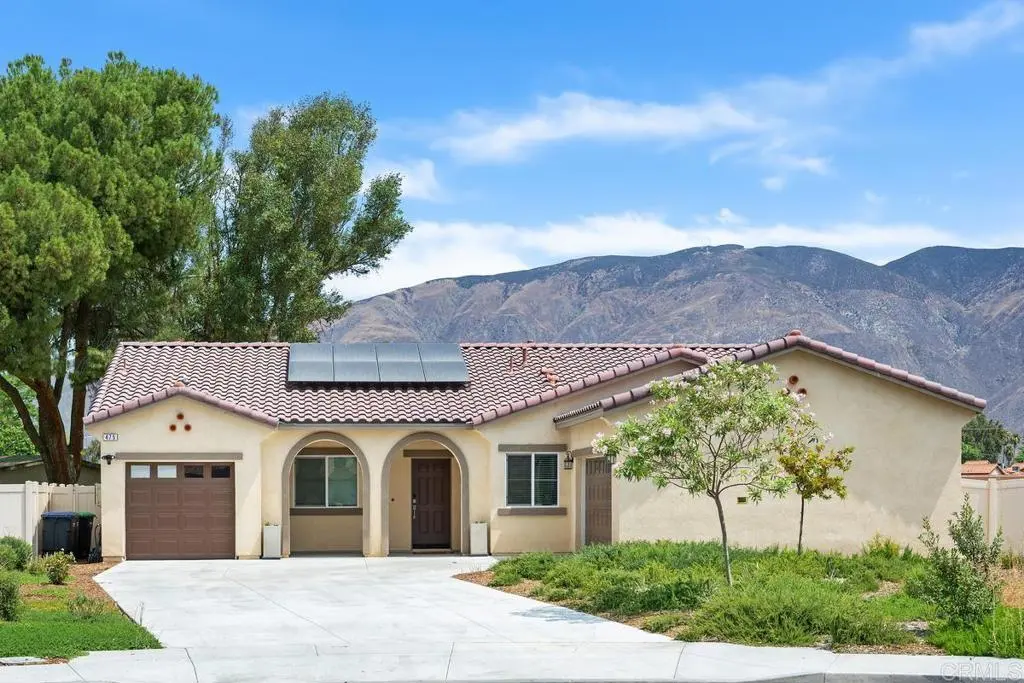 Residential Lease for rent at 475 W Camellia Way, San Jacinto, Riverside County, CA featuring 4 beds and 3 baths