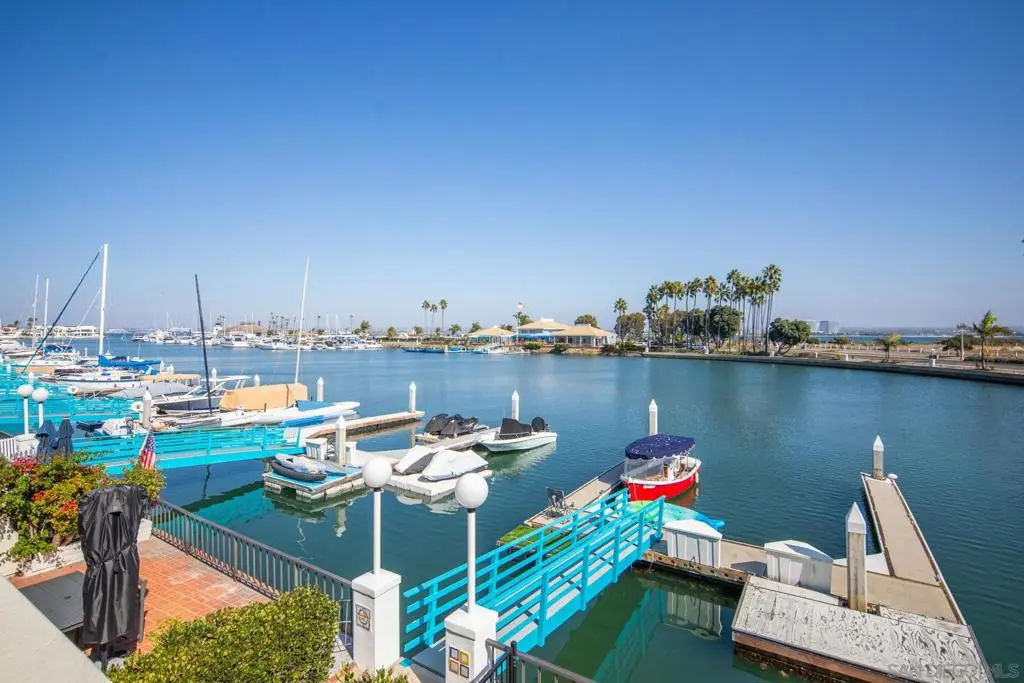 Single Family Residence for rent at 8 Antigua Ct, Coronado, CA featuring 3 beds and 2 baths