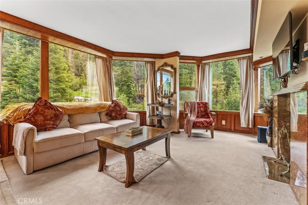 400 Squaw Creek, CA — listing photo 1