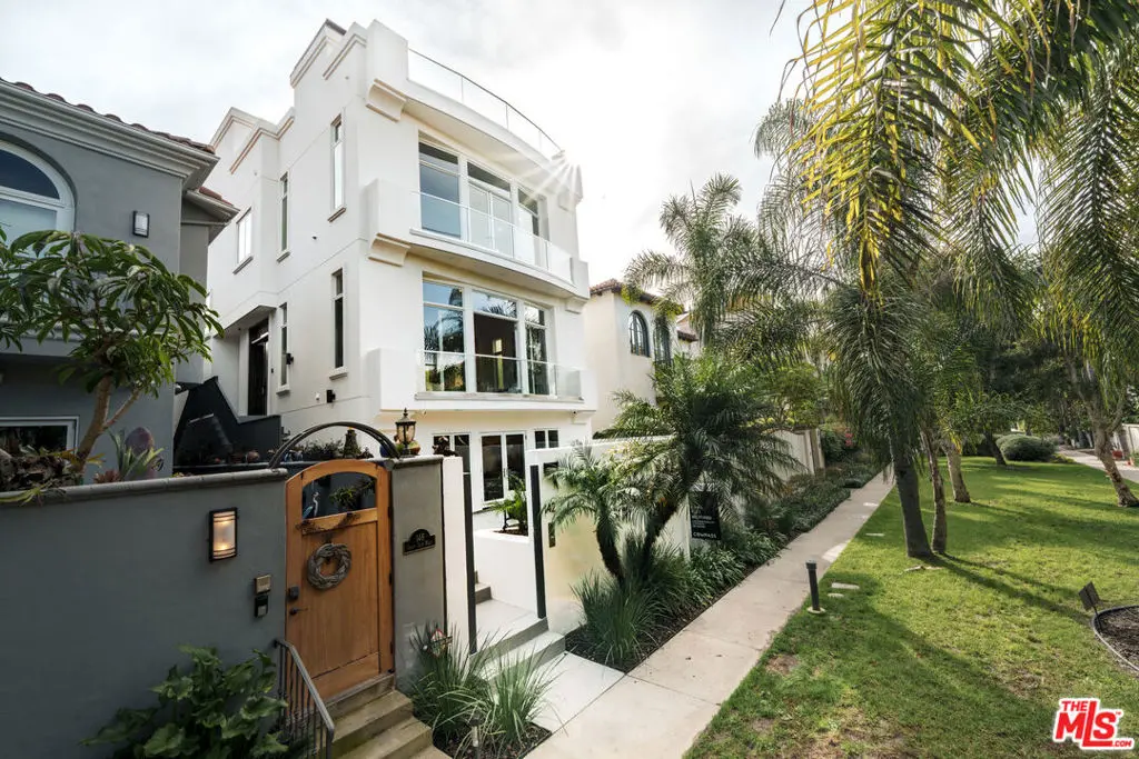 142 Union Jack Mall, Marina Del Rey, CA — listing photo 1