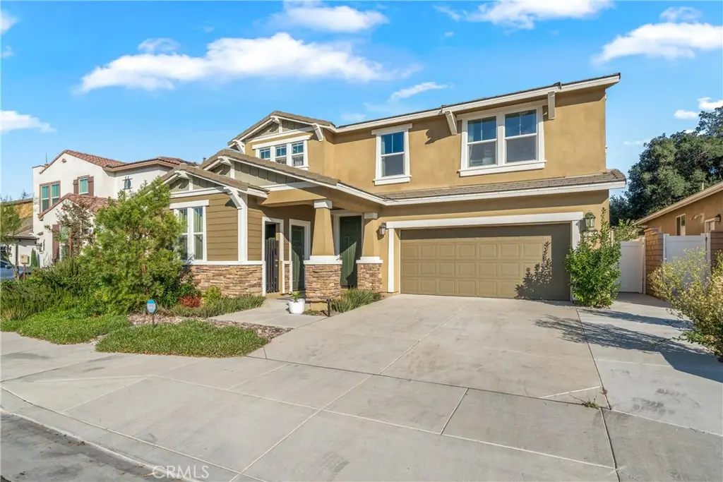 1744 Sunny Heights Lane, Redlands, CA — listing photo 1