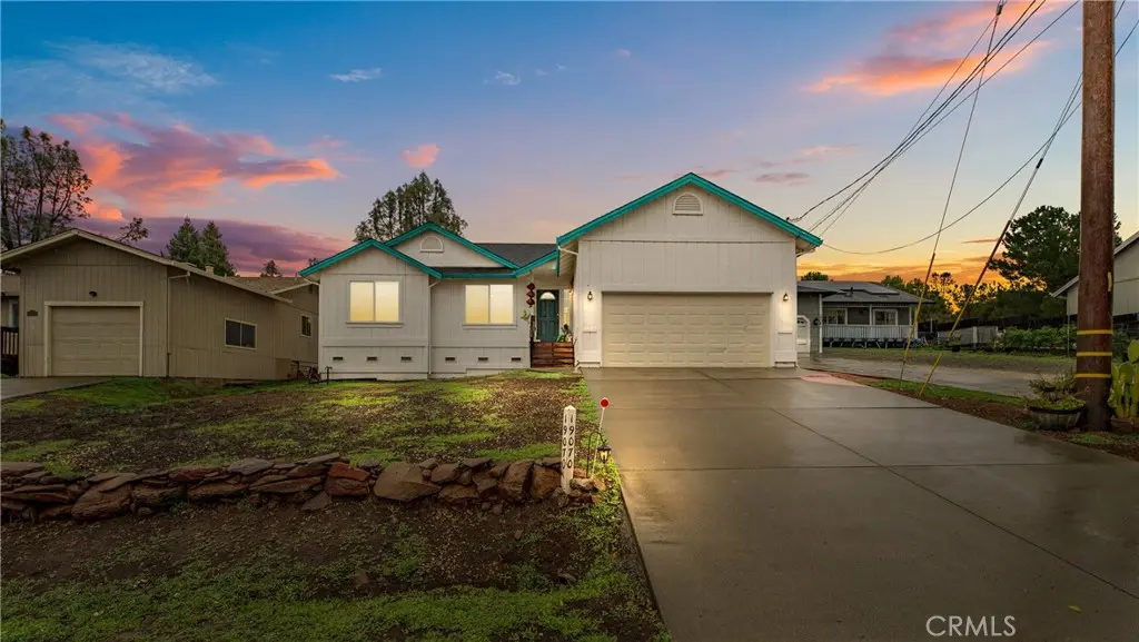 19070 Ravenhill, Hidden Valley Lake, CA — listing photo 1