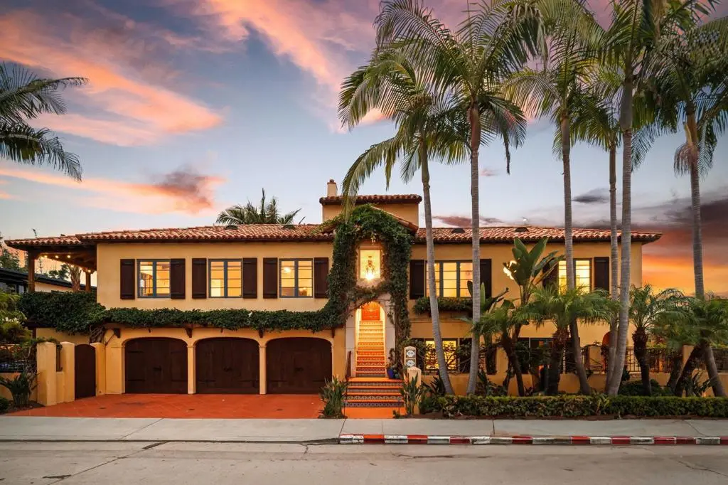 Single Family Residence for rent at 7344 Olivetas Ave, La Jolla, CA featuring 5 beds and 4 baths